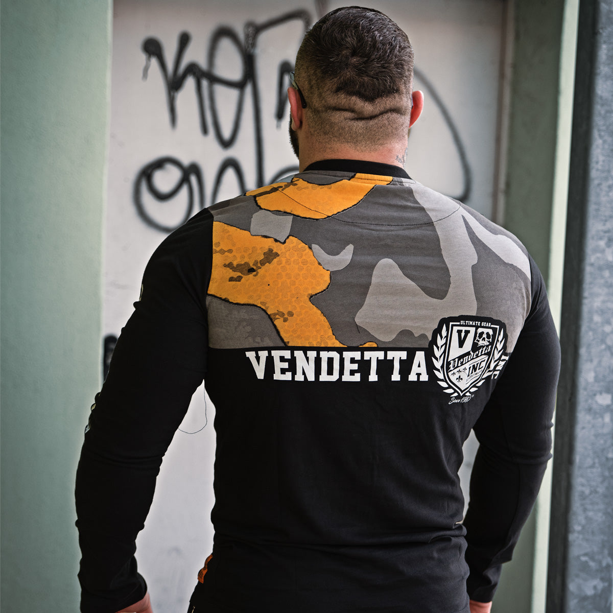 Vendetta Inc. Langarmshirt Sport schwarz,camouflage